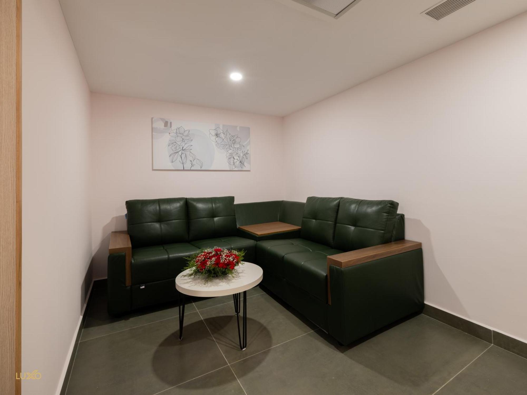 Luxo Kochi Otel Dış mekan fotoğraf