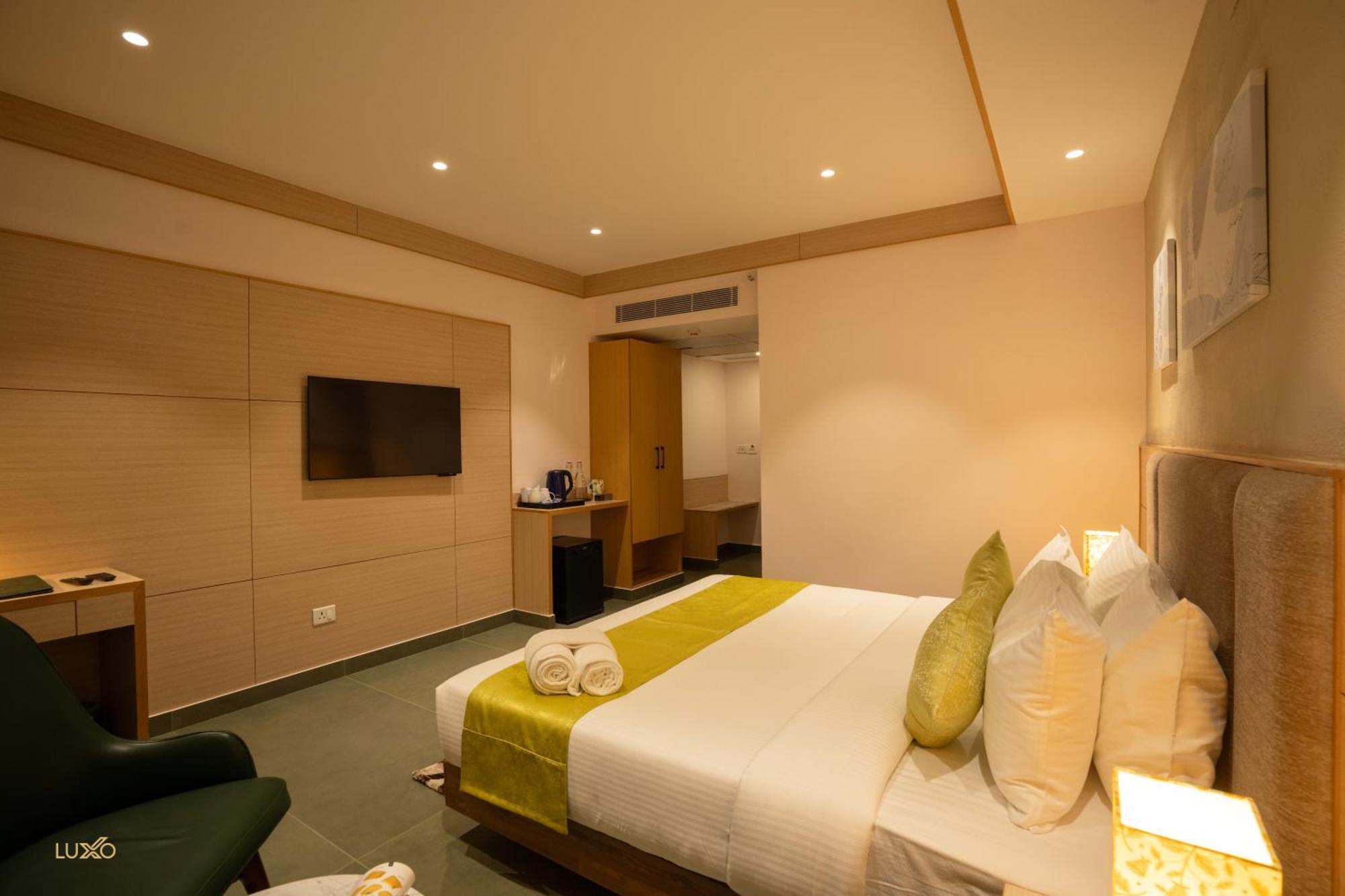 Luxo Kochi Otel Dış mekan fotoğraf